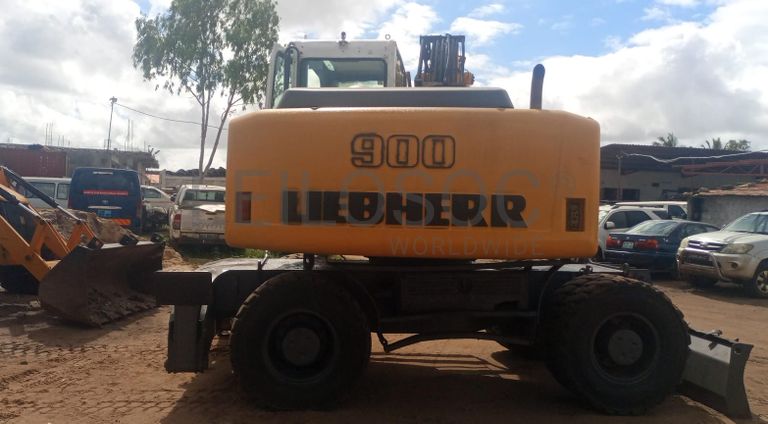 Escavadeira Liebherr A900C