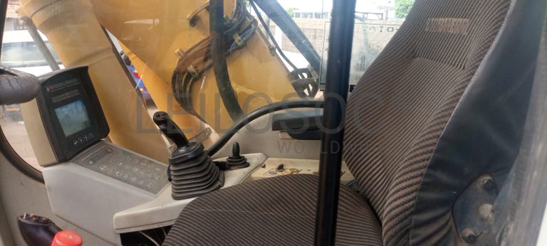 Escavadeira Liebherr A900C