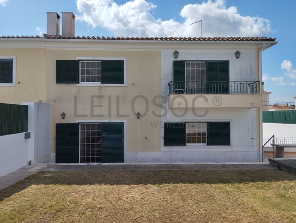 Proporção de 1/2 de Moradia V4+1 · Sintra