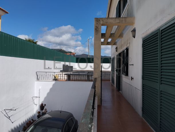 Proporção de 1/2 de Moradia V4+1 · Sintra