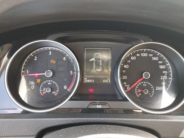 Volkswagen Golf · Ano 2013