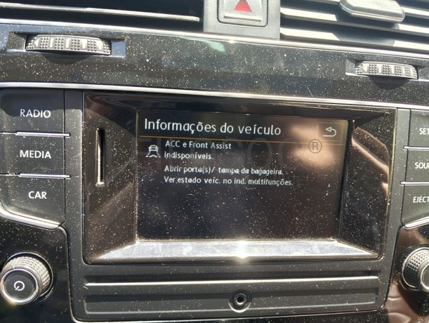 Volkswagen Golf · Ano 2013