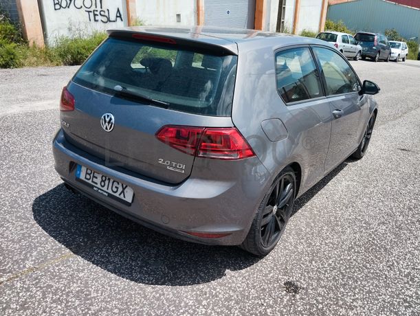 Volkswagen Golf · Ano 2013