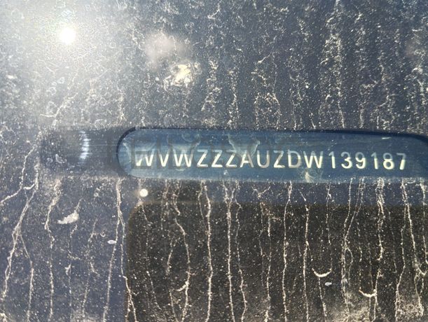 Volkswagen Golf · Ano 2013