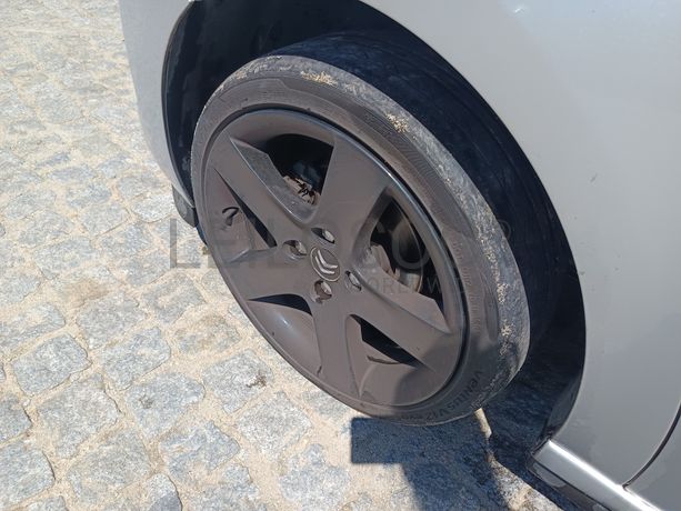 Citroën DS3 · Ano 2012