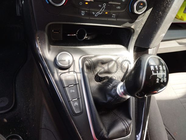 Ford Focus · Ano 2016