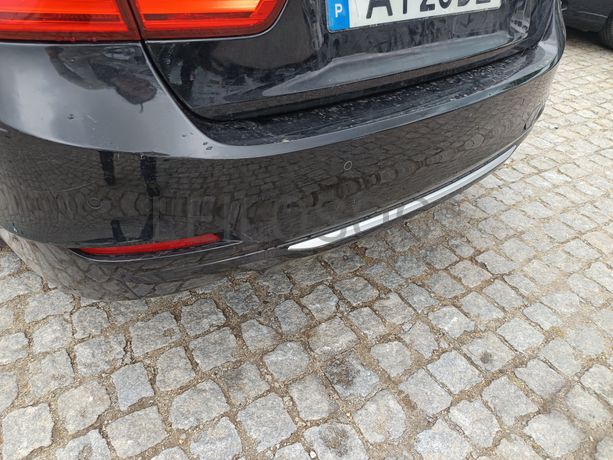 BMW 318D · Ano 2015
