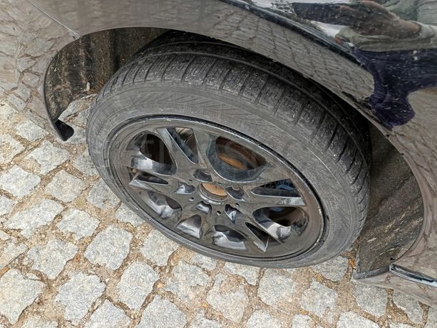 BMW 318D · Ano 2015