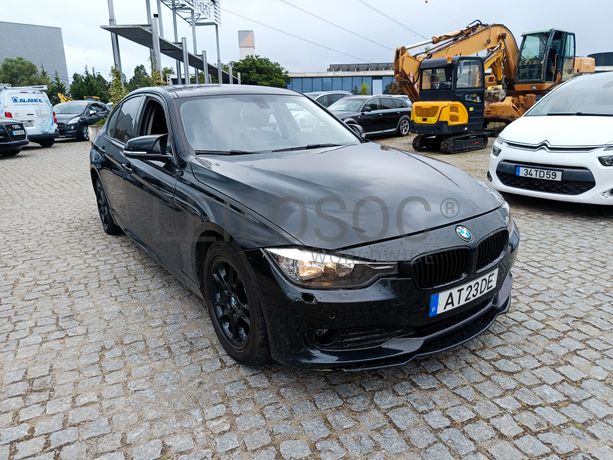 BMW 318D · Ano 2015