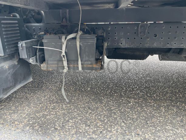 Mitsubishi Fuso C13 · Ano 2014