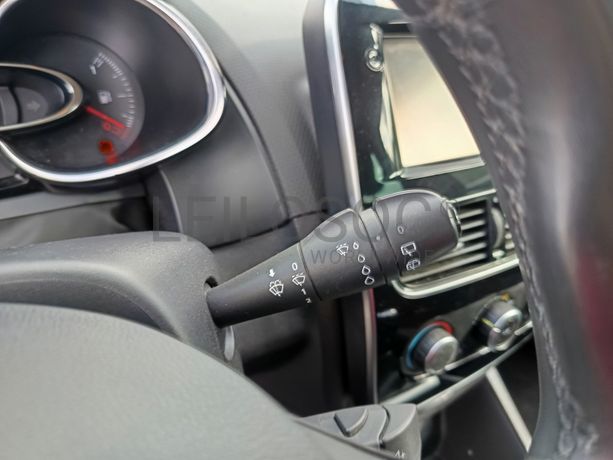 Renault Clio · Ano 2018