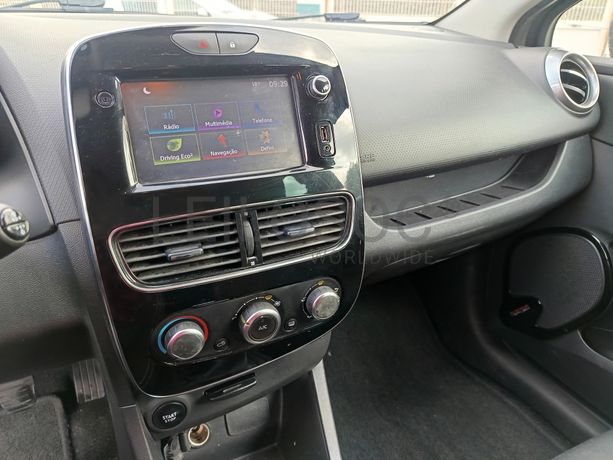 Renault Clio · Ano 2018