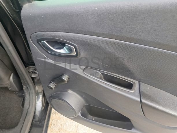 Renault Clio · Ano 2018