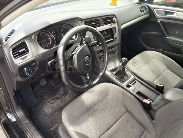 Volkswagen Golf · Ano 2014