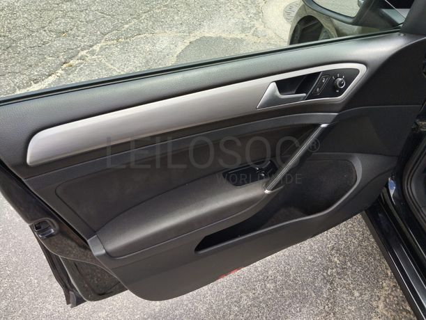 Volkswagen Golf · Ano 2014