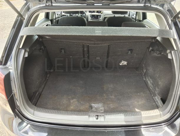 Volkswagen Golf · Ano 2014