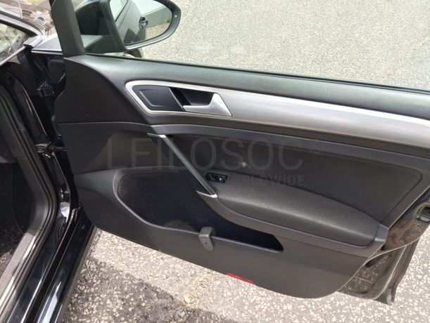 Volkswagen Golf · Ano 2014