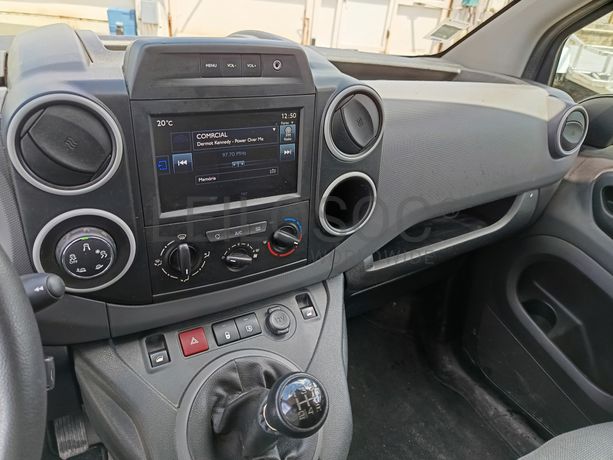 Peugeot Partner · Ano 2018