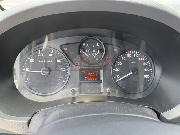 Peugeot Partner · Ano 2018