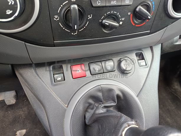 Peugeot Partner · Ano 2018