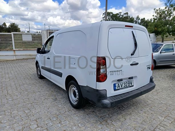 Peugeot Partner · Ano 2018