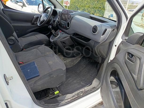 Peugeot Partner · Ano 2018