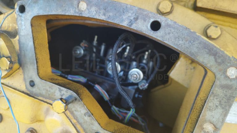 Bulldozer Caterpillar D6M