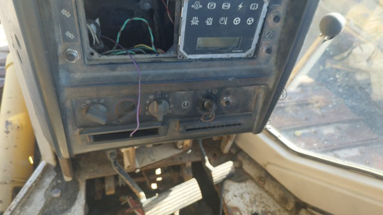 Bulldozer Caterpillar D6M