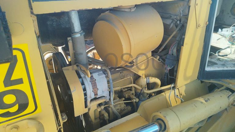 Bulldozer Caterpillar D6M