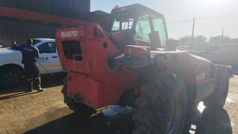 Telescópico Manitou MT1235