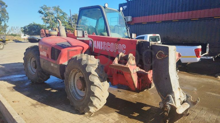 Telescópico Manitou MT1235