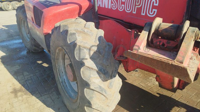 Telescópico Manitou MT1235