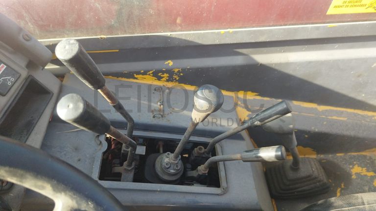 Telescópico Manitou MT1235