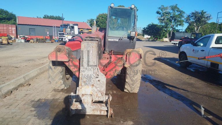 Telescópico Manitou MT1235