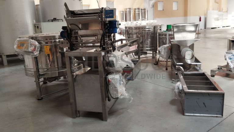 Linha de Extração de Mel