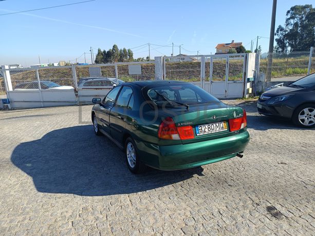 Mitsubishi Carisma · Ano 1999