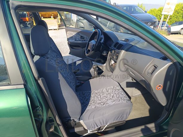 Mitsubishi Carisma · Ano 1999