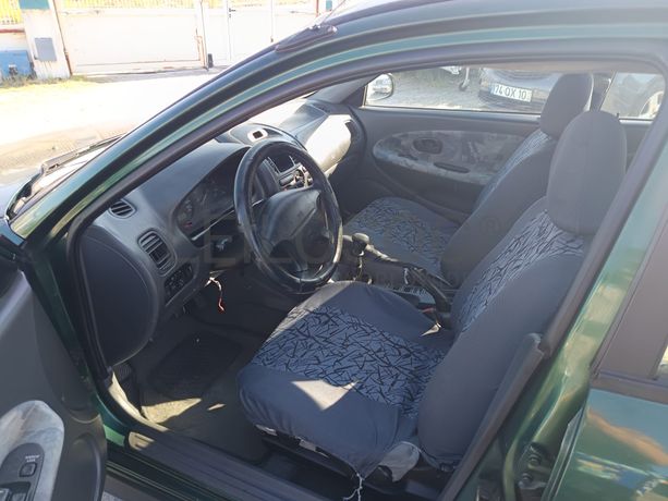 Mitsubishi Carisma · Ano 1999