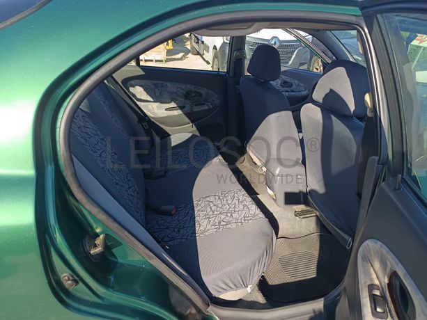 Mitsubishi Carisma · Ano 1999