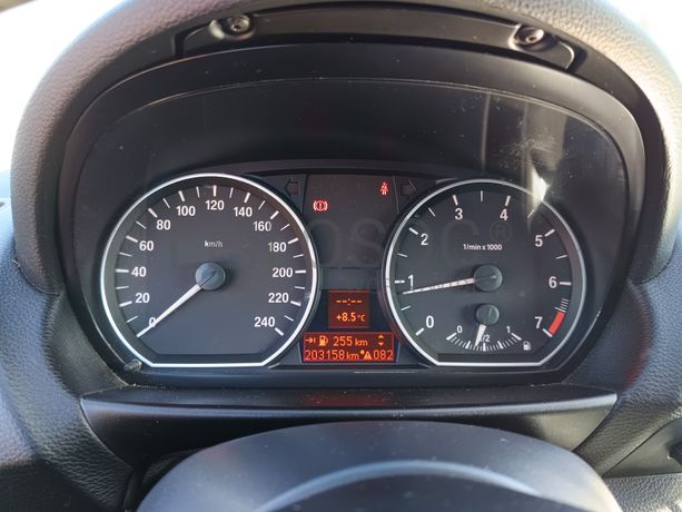 BMW 118 D · Ano 2010