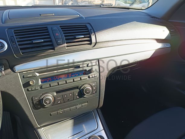 BMW 118 D · Ano 2010