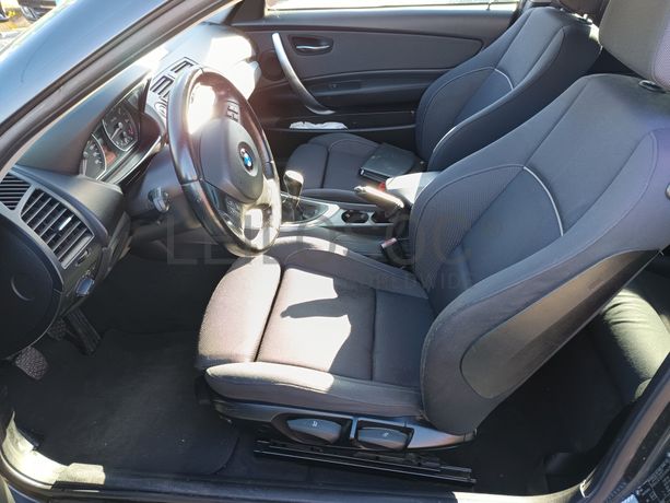 BMW 118 D · Ano 2010