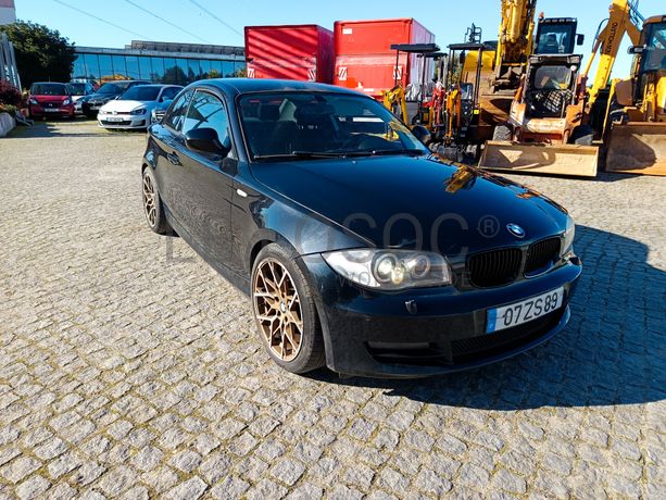 BMW 118 D · Ano 2010