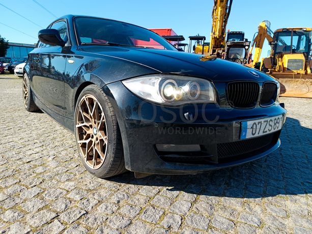BMW 118 D · Ano 2010