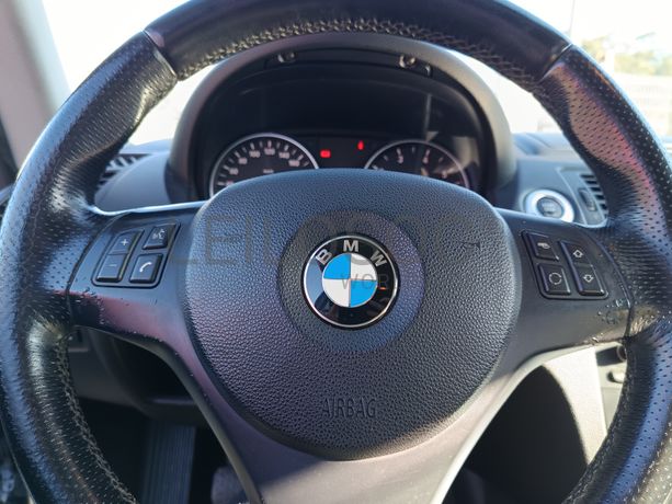 BMW 118 D · Ano 2010