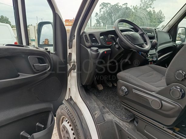 Iveco 35S13 · Ano 2016 · Caixa de Frio