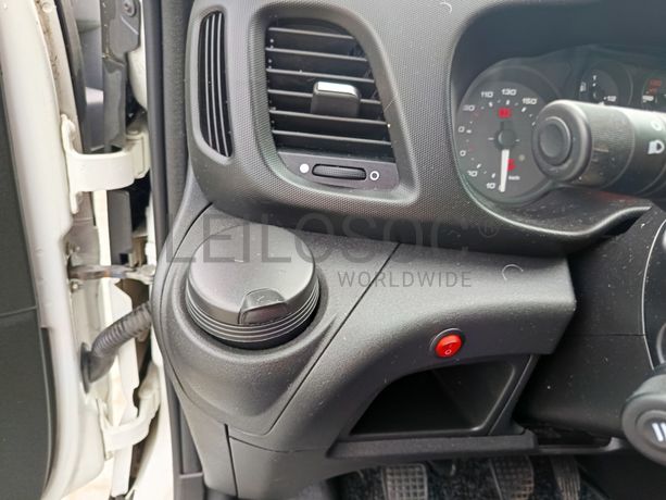 Iveco 35S13 · Ano 2016 · Caixa de Frio