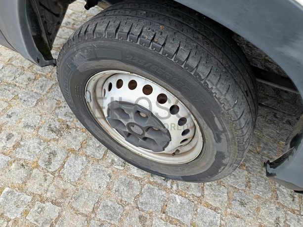 Iveco 35S13 · Ano 2016 · Caixa de Frio