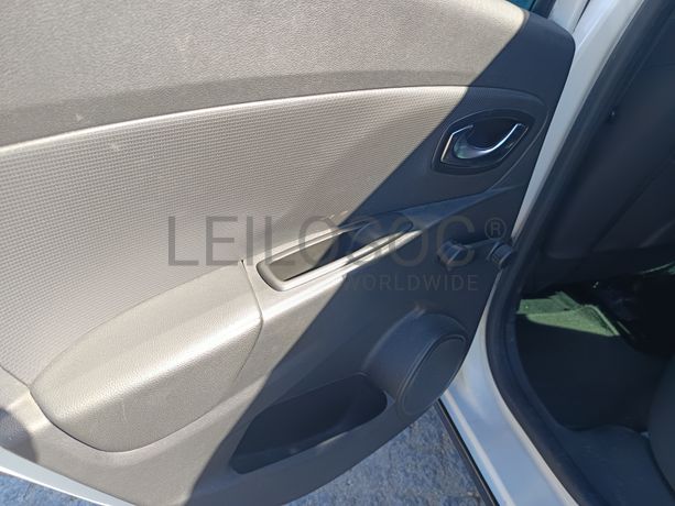 Renault Clio · Ano 2019