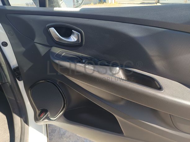 Renault Clio · Ano 2019